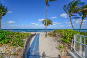 1985 S Ocean Dr APT 10D, Hallandale Beach, FL 33009, - MLS#A11835473