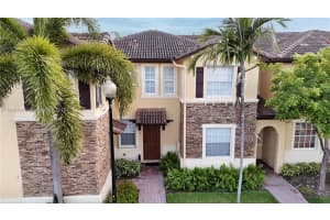 9323 Sw 227th St 2-5, Cutler Bay