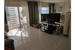 1980 S Ocean Dr APT 15C, Hallandale Beach, FL 33009, - MLS#A11835516