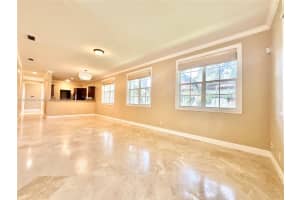483 Menendez Ave 10 Coral Gables, FL 33146 - MLS#A11835536