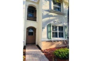 4256 Ne 9th St 4256, Homestead