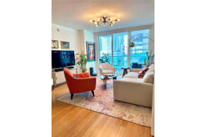 31 SE 5th St APT 1708, Miami, FL 33131, - MLS#A11835621