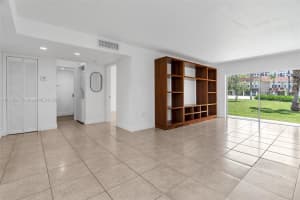 7304 SW 82nd St APT A107, Miami, FL 33143, - MLS#A11835627
