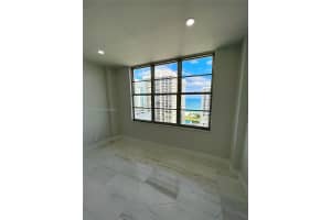 5700 Collins Ave APT 16B, Miami Beach, FL 33140, - MLS#A11835635