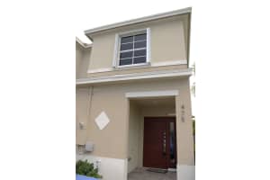 475 Ne 5th Ln, Florida City