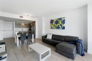 121 Ne 34th St 3012, Miami