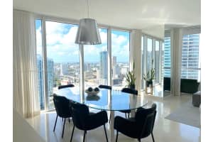 475 Brickell Ave APT 3915, Miami, FL 33131, - MLS#A11835730