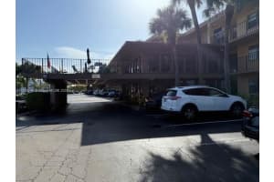 9370 SW 8th St APT 402, Boca Raton, FL 33428, - MLS#A11835748