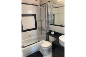 1244 Pennsylvania Ave 306 Miami Beach, FL 33139 - Off Market
