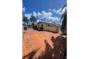 5550 SW 87th Ave, Miami, FL 33165, - MLS#A11835765