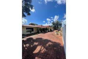 5550 SW 87th Ave, Miami, FL 33165, - MLS#A11835765