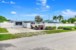 3511 Fairfax Dr, Fort Lauderdale, FL 33312, - MLS#A11835791