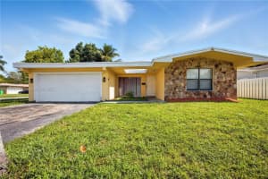 7187 Nw 22nd St, Sunrise