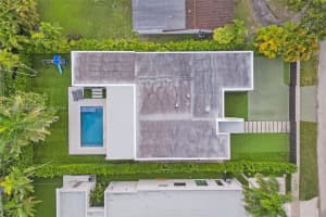 2441 NE 200th St, Miami, FL 33180, - MLS#A11835814