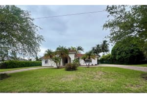8220 SW 187th St ., Cutler Bay, FL 33157 - MLS#A11835817