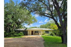 7895 Sw 122nd St, Pinecrest