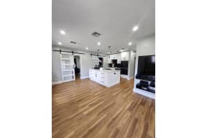 817 NW 17th St, Fort Lauderdale, FL 33311, - MLS#A11835867