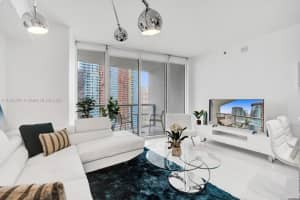 475 Brickell Ave 5010, Miami