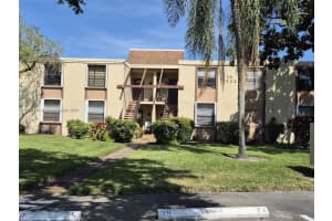 7320 Nw 18th St 204, Margate