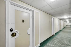 1980 S Ocean Dr APT 21M, Hallandale Beach, FL 33009, - MLS#A11835897