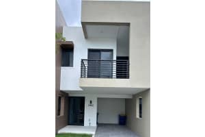 5463 W Oak Way, Dania Beach