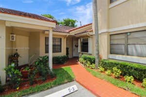 17012 Nw 66th Ct, Hialeah