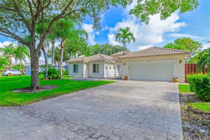 4755 Nw 76th St 4755 Coconut Creek, FL 33073 - Off Market