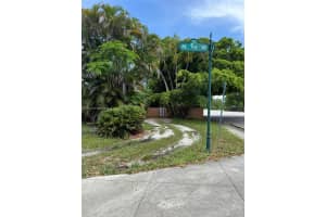 2 Ne 91st St Miami Shores, FL 33138 - MLS#A11836042