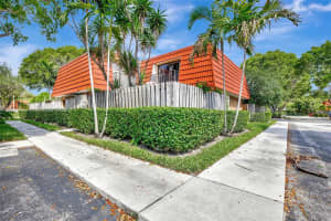 701 NW 98th Cir, Plantation, FL 33324, - MLS#A11836073