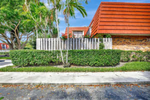 701 NW 98th Cir, Plantation, FL 33324, - MLS#A11836073