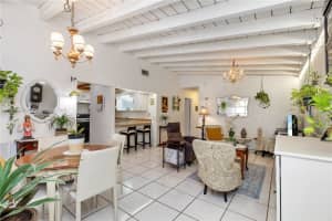 6411 Sw 116th Ct F Miami, FL 33173 - Off Market