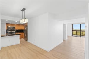 2333 Brickell Ave 1908, Miami