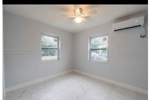 425 NW 14th Way, Fort Lauderdale, FL 33311, - MLS#A11836122