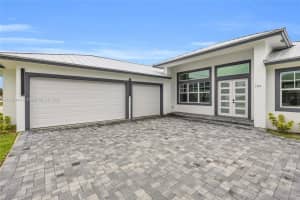 121 SW Sea Lion Rd, Port St. Lucie, FL 34953, - MLS#A11836144