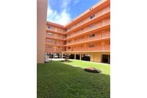 1810 W 56th St 3317, Hialeah