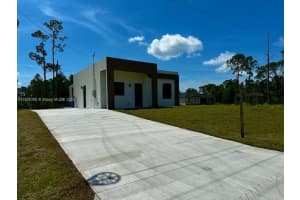 323 Mangonia Ave, Lehigh Acres, FL 33974, - MLS#A11836386