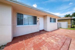 312 SW 2nd Terrace, Hallandale Beach, FL 33009, - MLS#A11836406