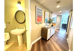 1050 Brickell Ave APT 2220, Miami, FL 33131, - MLS#A11836442