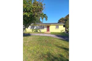 1825 Nw 112th St, Miami