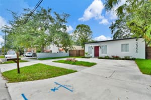 2055 NE 140th St, North Miami Beach, FL 33181, - MLS#A11836481