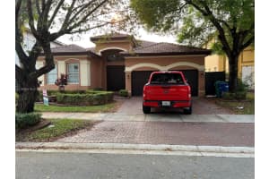 18122 Nw 91st Ct, Hialeah