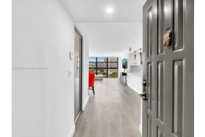 200 Leslie Dr 1003, Hallandale Beach