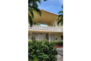 655 Meridian Ave 2, Miami Beach