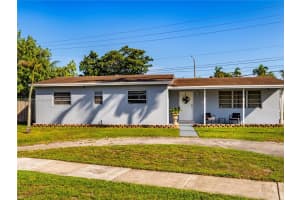 6530 Tyler St, Hollywood