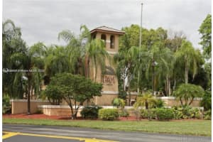 301 Palm Way 205, Pembroke Pines