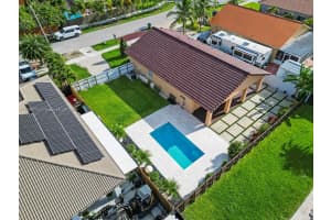 1405 SE 7th St, Homestead, FL 33033, - MLS#A11836704
