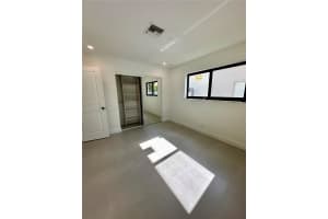 4901 Washington St Hollywood, FL 33021 - MLS#A11836738