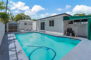 2220 Sw 12th St Miami, FL 33135 - MLS#A11836747
