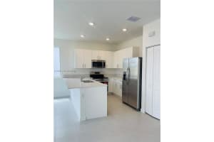 726 SE 13th Ct, Homestead, FL 33034, - MLS#A11836786