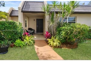 103 Lake Terry Dr, West Palm Beach, FL 33411, - MLS#A11836812